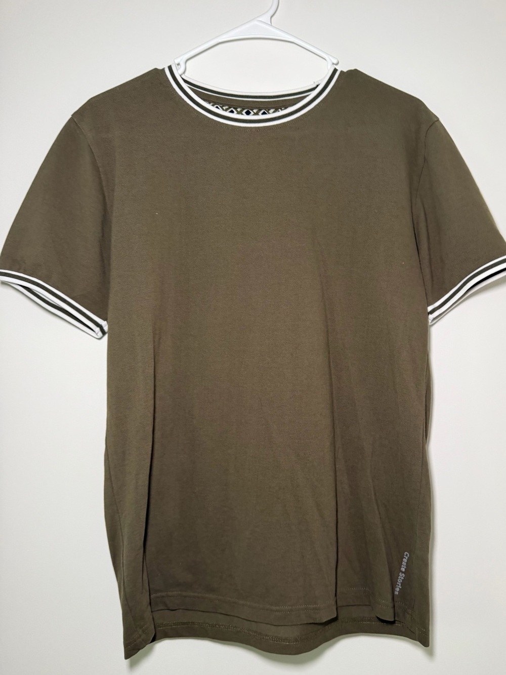 Denim & Flower Ricky Singh Olive Green Ringer T Shirt Men’s Medium